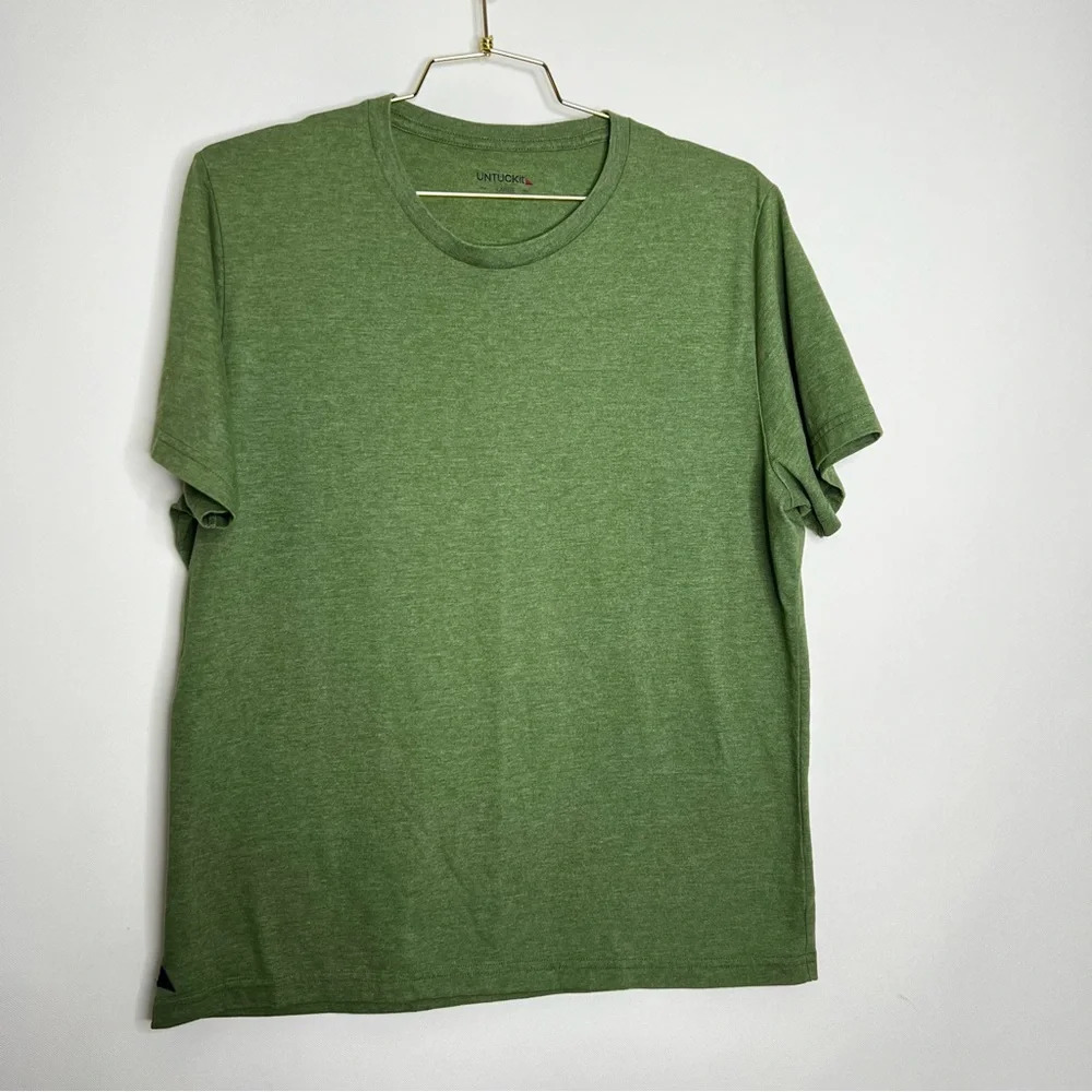 UNTUCKit Olive Short Sleeve Tee